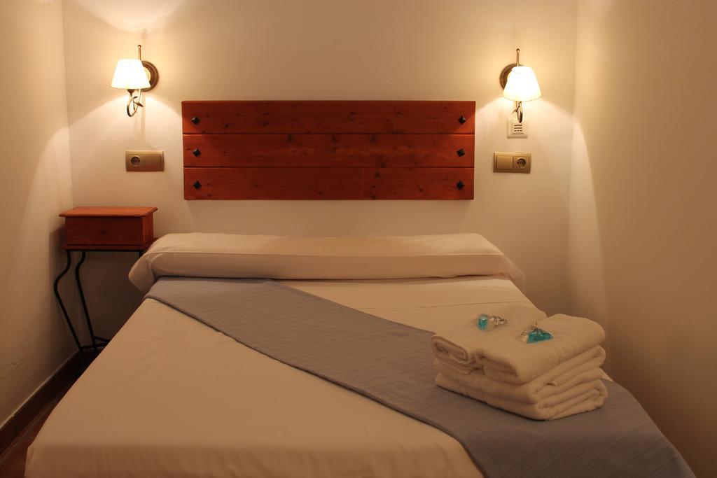 Hostal Amantes De Теруель Екстер'єр фото